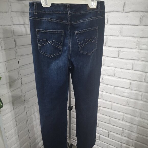 Wind River High Rise Lined Ladies Medium Wash Size 8 Blue Jeans - Picture 2 of 13